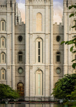 Load image into Gallery viewer, Salt Lake City Temple The Morning Breaks
