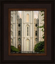 Load image into Gallery viewer, Salt Lake City Temple The Morning Breaks
