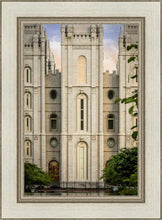 Load image into Gallery viewer, Salt Lake City Temple The Morning Breaks
