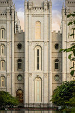 Load image into Gallery viewer, Salt Lake City Temple The Morning Breaks
