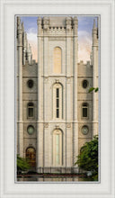 Load image into Gallery viewer, Salt Lake City Temple The Morning Breaks
