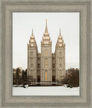 Load image into Gallery viewer, Salt Lake City Temple Warming Reflection
