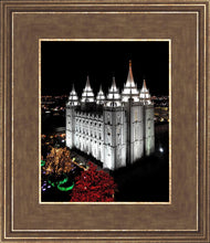 Load image into Gallery viewer, Salt Lake City Temple Wondrous Perspective
