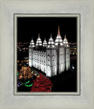 Load image into Gallery viewer, Salt Lake City Temple Wondrous Perspective
