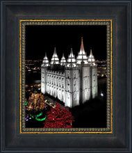 Load image into Gallery viewer, Salt Lake City Temple Wondrous Perspective
