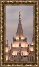 Load image into Gallery viewer, Salt Lake City Temple Rising Ramparts Vertical
