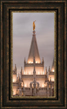 Load image into Gallery viewer, Salt Lake City Temple Rising Ramparts Vertical
