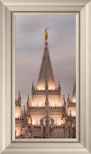 Load image into Gallery viewer, Salt Lake City Temple Rising Ramparts Vertical
