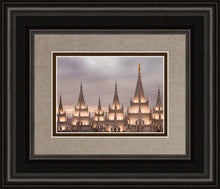 Load image into Gallery viewer, Salt Lake City Temple Rising Ramparts

