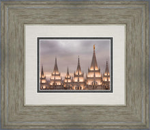 Load image into Gallery viewer, Salt Lake City Temple Rising Ramparts
