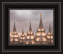 Load image into Gallery viewer, Salt Lake City Temple Rising Ramparts
