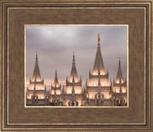 Load image into Gallery viewer, Salt Lake City Temple Rising Ramparts
