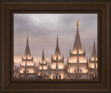 Load image into Gallery viewer, Salt Lake City Temple Rising Ramparts
