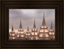 Load image into Gallery viewer, Salt Lake City Temple Rising Ramparts

