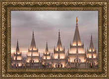 Load image into Gallery viewer, Salt Lake City Temple Rising Ramparts
