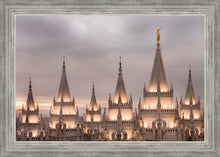 Load image into Gallery viewer, Salt Lake City Temple Rising Ramparts
