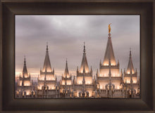 Load image into Gallery viewer, Salt Lake City Temple Rising Ramparts
