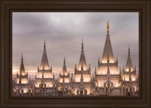 Load image into Gallery viewer, Salt Lake City Temple Rising Ramparts
