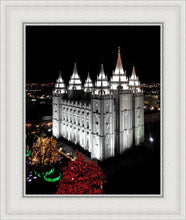 Load image into Gallery viewer, Salt Lake City Temple Wondrous Perspective
