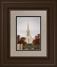 Load image into Gallery viewer, Jordan River Crimson &amp; Wool
