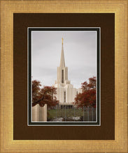 Load image into Gallery viewer, Jordan River Crimson &amp; Wool
