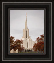 Load image into Gallery viewer, Jordan River Crimson &amp; Wool
