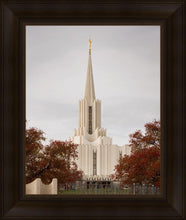 Load image into Gallery viewer, Jordan River Crimson &amp; Wool
