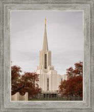 Load image into Gallery viewer, Jordan River Crimson &amp; Wool
