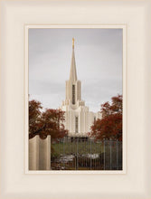 Load image into Gallery viewer, Jordan River Crimson &amp; Wool
