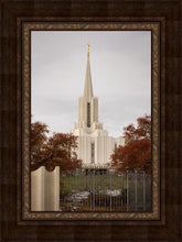 Load image into Gallery viewer, Jordan River Crimson &amp; Wool
