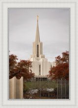 Load image into Gallery viewer, Jordan River Crimson &amp; Wool
