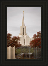 Load image into Gallery viewer, Jordan River Crimson &amp; Wool

