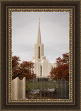 Load image into Gallery viewer, Jordan River Crimson &amp; Wool
