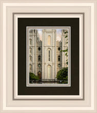 Load image into Gallery viewer, Salt Lake The Morning Breaks

