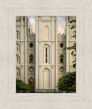 Load image into Gallery viewer, Salt Lake The Morning Breaks
