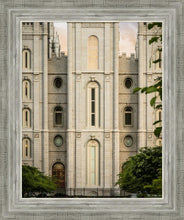 Load image into Gallery viewer, Salt Lake The Morning Breaks

