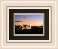 Load image into Gallery viewer, Las Vegas Eventide
