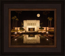 Load image into Gallery viewer, Mesa Supermoon
