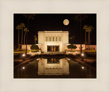Load image into Gallery viewer, Mesa Supermoon
