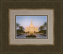 Load image into Gallery viewer, Gilbert Golden Inheritances
