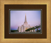 Load image into Gallery viewer, Gilbert Temple The Light Draweth Us To Him
