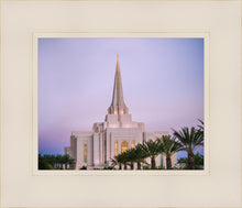 Load image into Gallery viewer, Gilbert Temple The Light Draweth Us To Him
