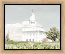 Load image into Gallery viewer, Sweet is The Work Nauvoo Illinois Temple
