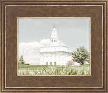 Load image into Gallery viewer, Sweet is The Work Nauvoo Illinois Temple
