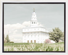 Load image into Gallery viewer, Sweet is The Work Nauvoo Illinois Temple
