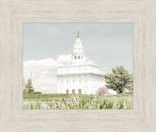Load image into Gallery viewer, Sweet is The Work Nauvoo Illinois Temple
