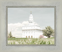 Load image into Gallery viewer, Sweet is The Work Nauvoo Illinois Temple
