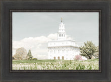 Load image into Gallery viewer, Sweet is The Work Nauvoo Illinois Temple
