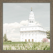 Load image into Gallery viewer, Sweet is The Work Nauvoo Illinois Temple
