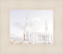 Load image into Gallery viewer, Lindon Utah Immaculate Embrace

